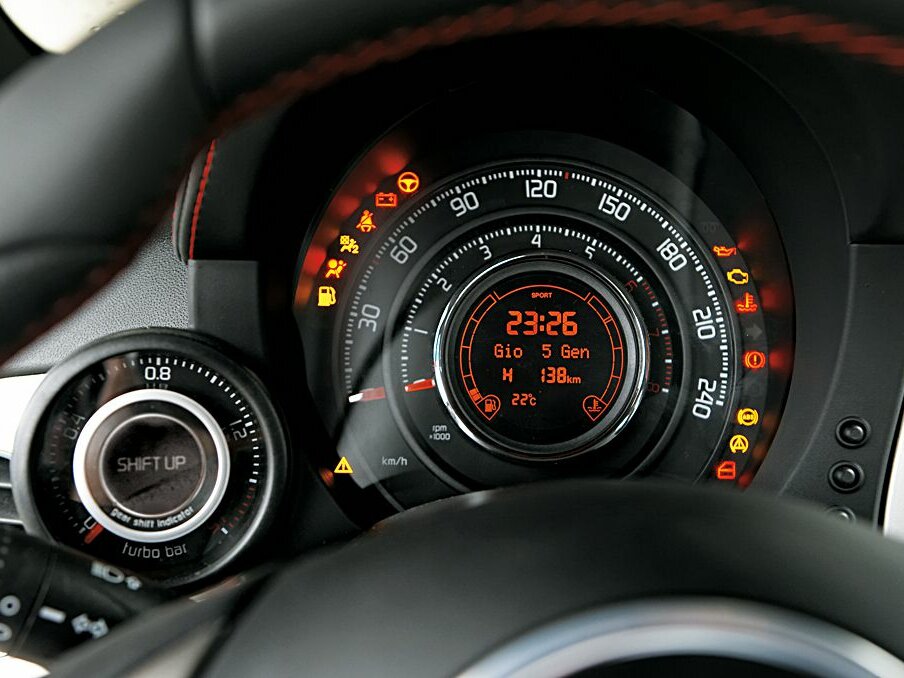 Abarth 500 I Хэтчбек 3 дв. — фото 8