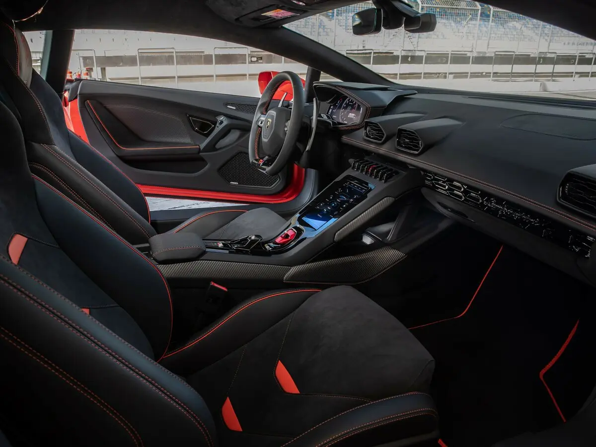Lamborghini Huracán I Рестайлинг Купе — photo 6