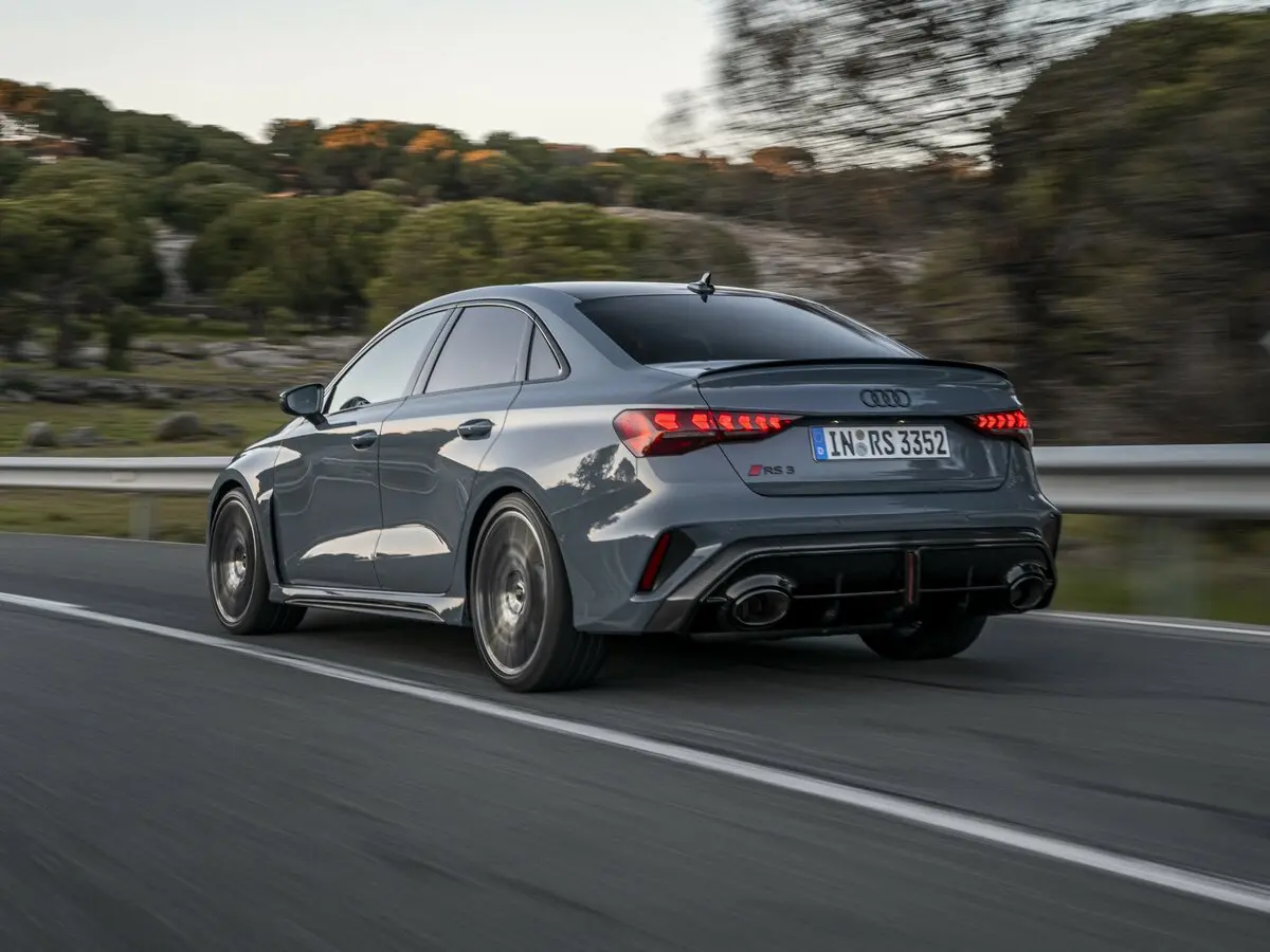 Audi RS 3 III (8Y) Рестайлинг Седан — сүрөт 5