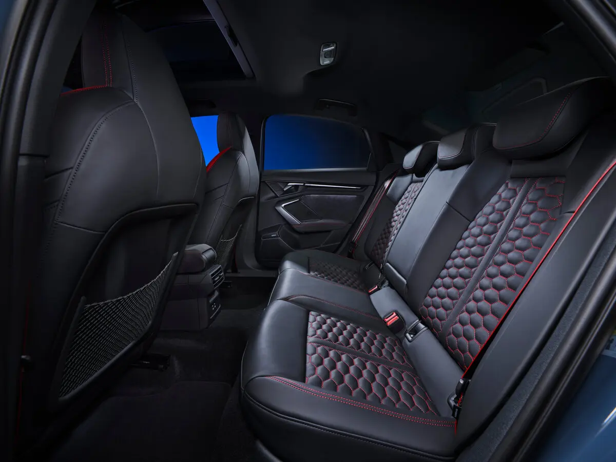 Audi RS 3 III (8Y) Рестайлинг Седан — сүрөт 10
