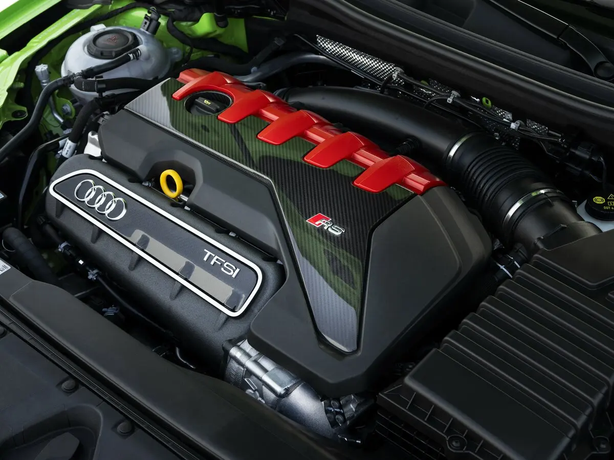 Audi RS 3 III (8Y) Рестайлинг Хэтчбек 5 дв. Sportback — 照片 14
