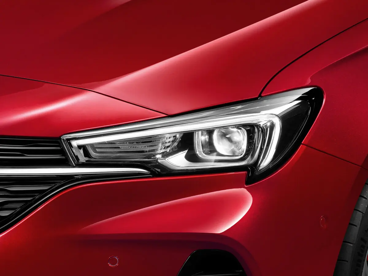Buick Verano II Рестайлинг 2 Седан — сүрөт 9