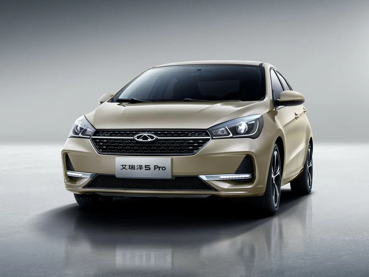 Chery Arrizo 5 PRO Седан — 照片 3