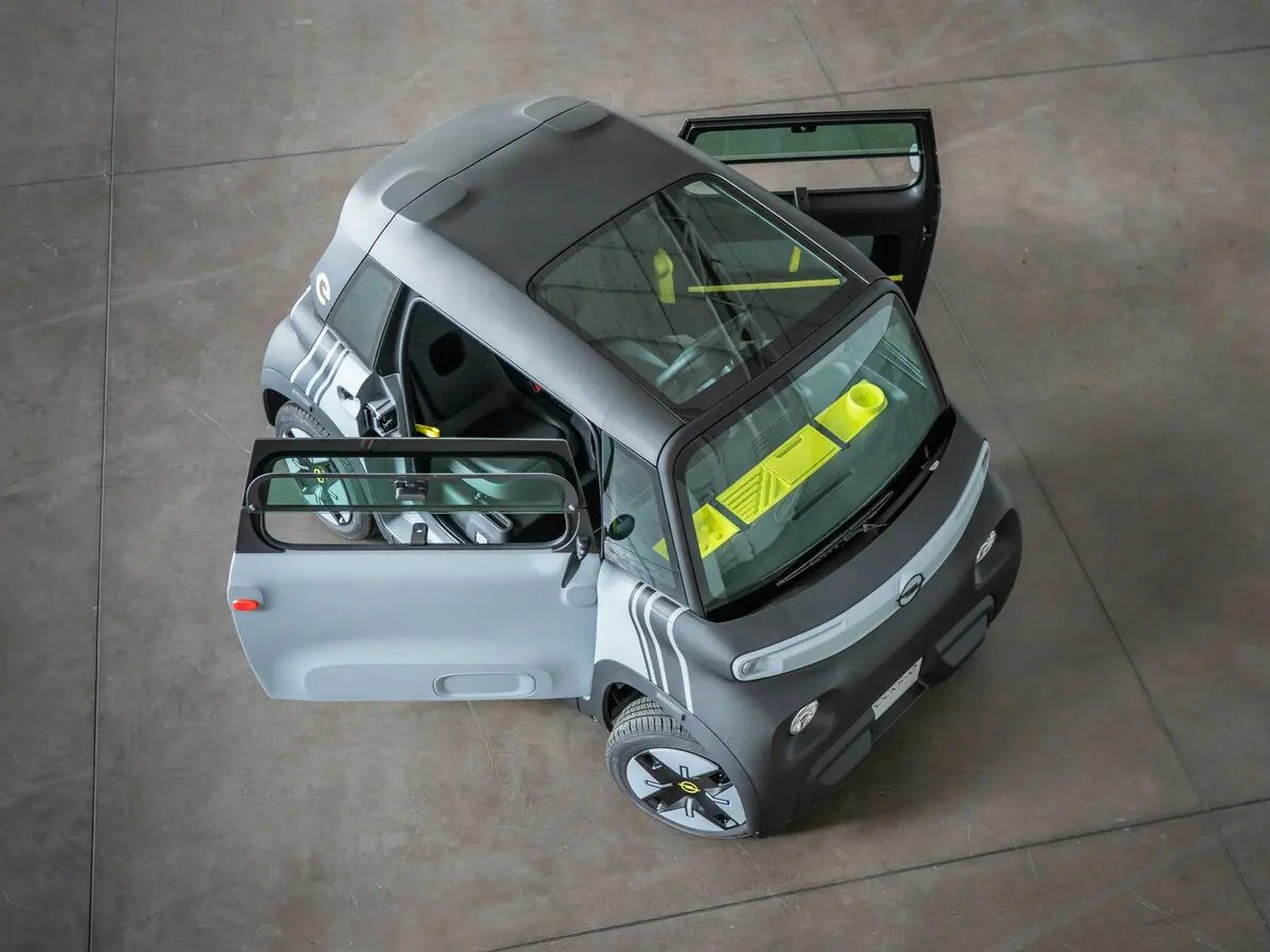 Opel Rocks Electric 2021 – н.в. Купе — сүрөт 9