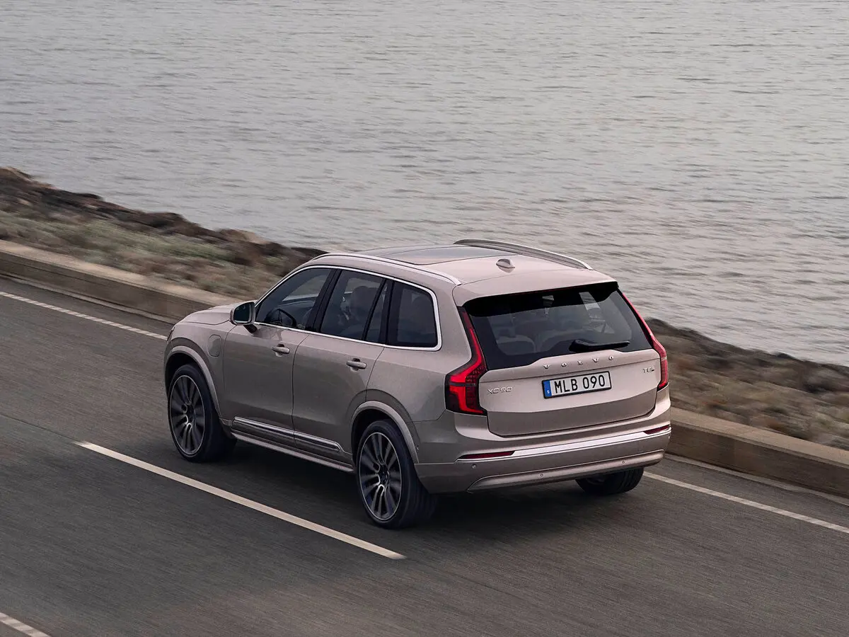 Volvo XC90 II Рестайлинг 2 Внедорожник 5 дв. — сүрөт 5
