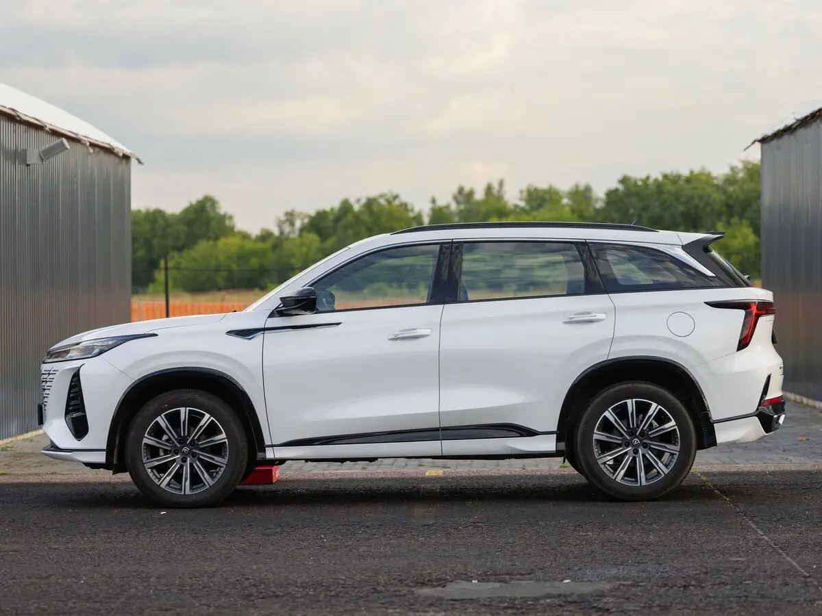Changan CS75 Plus III Внедорожник 5 дв. — сүрөт 11