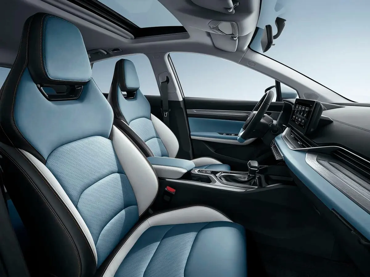 Geely Emgrand S 2021 – 2024 Внедорожник 5 дв. — сүрөт 6