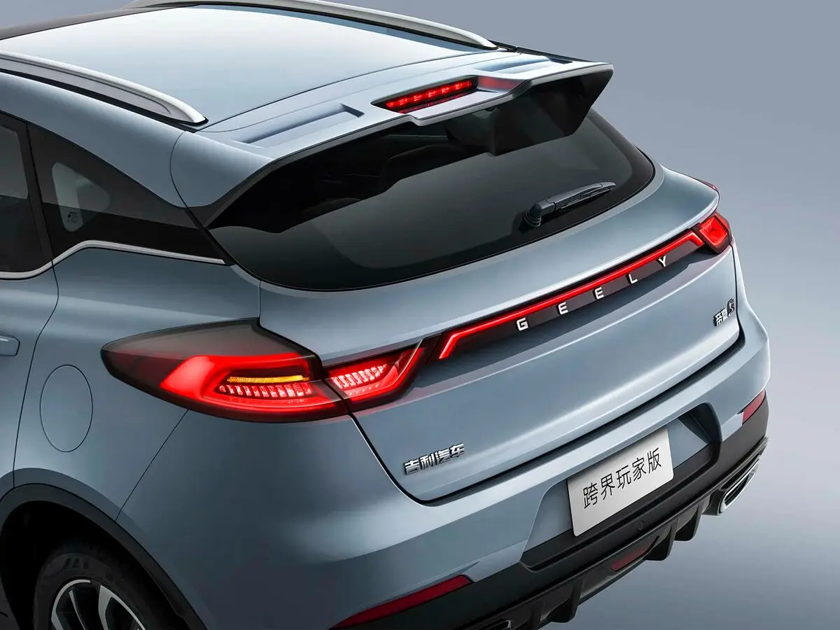 Geely Emgrand S 2021 – 2024 Внедорожник 5 дв. — сүрөт 12