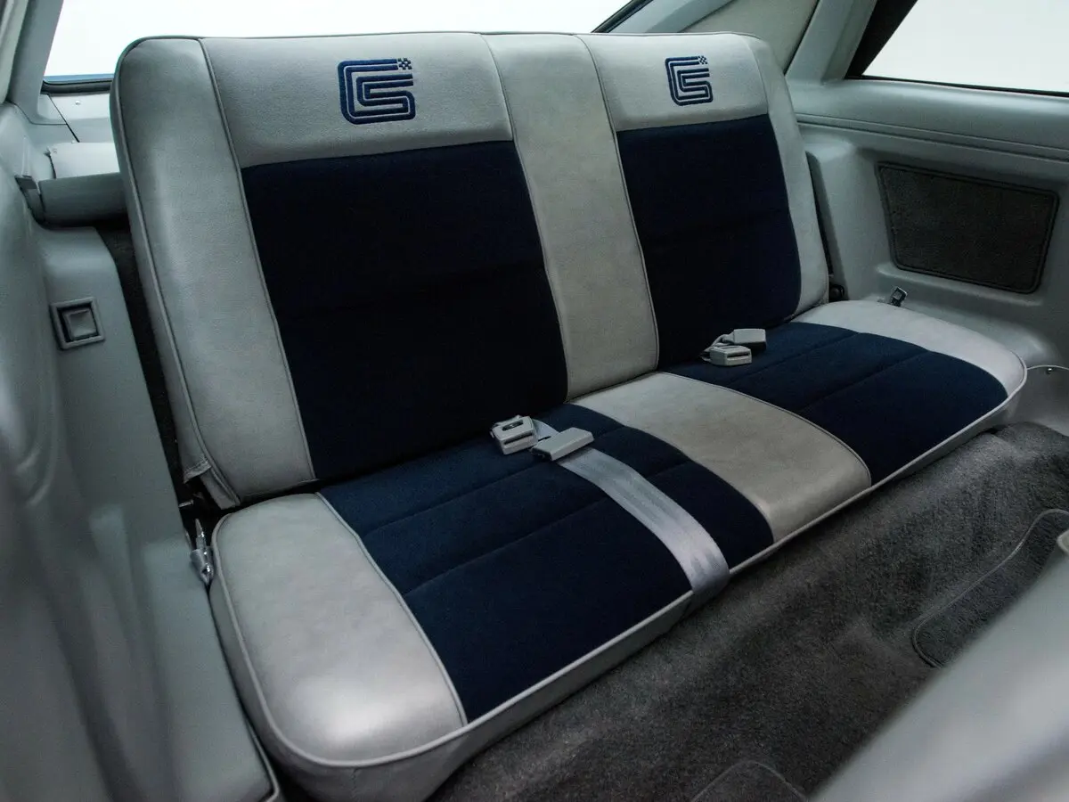 Dodge Charger V Хэтчбек 3 дв. — 照片 9