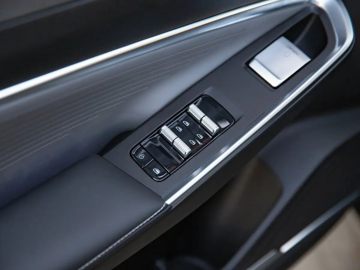 Geely Cityray 2024 – н.в. Внедорожник 5 дв. — photo 19