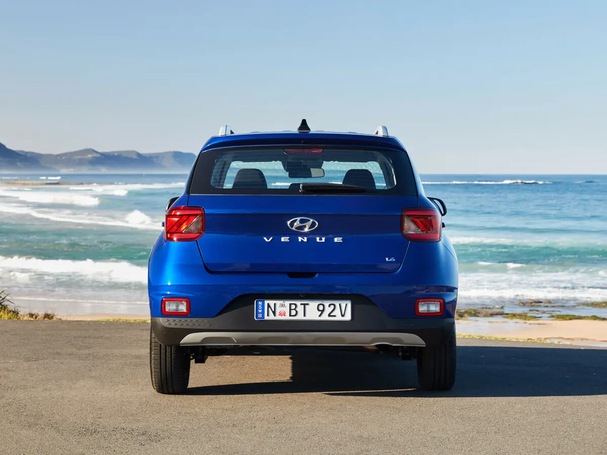 Hyundai Venue I (Indian Market) Внедорожник 5 дв. — photo 4