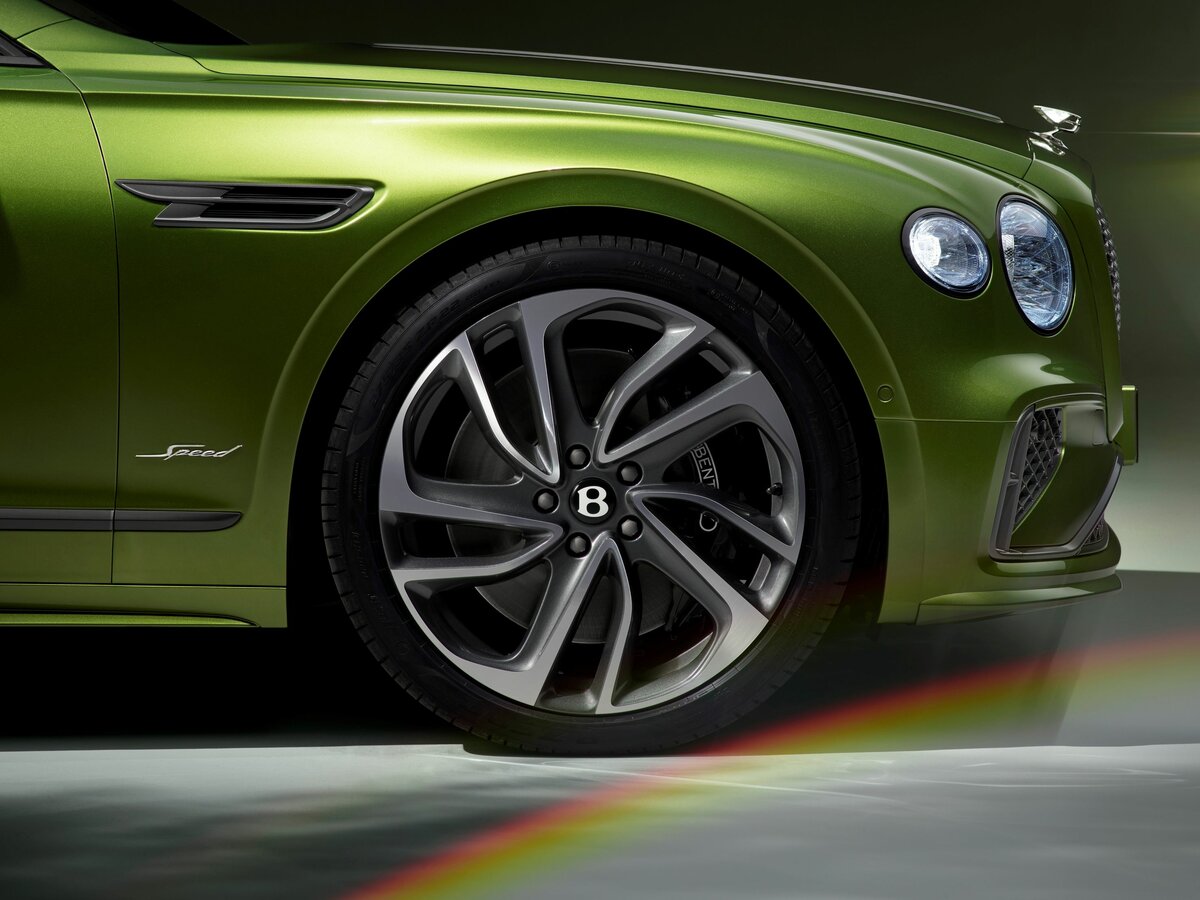 Bentley Flying Spur IV Седан — фото 10