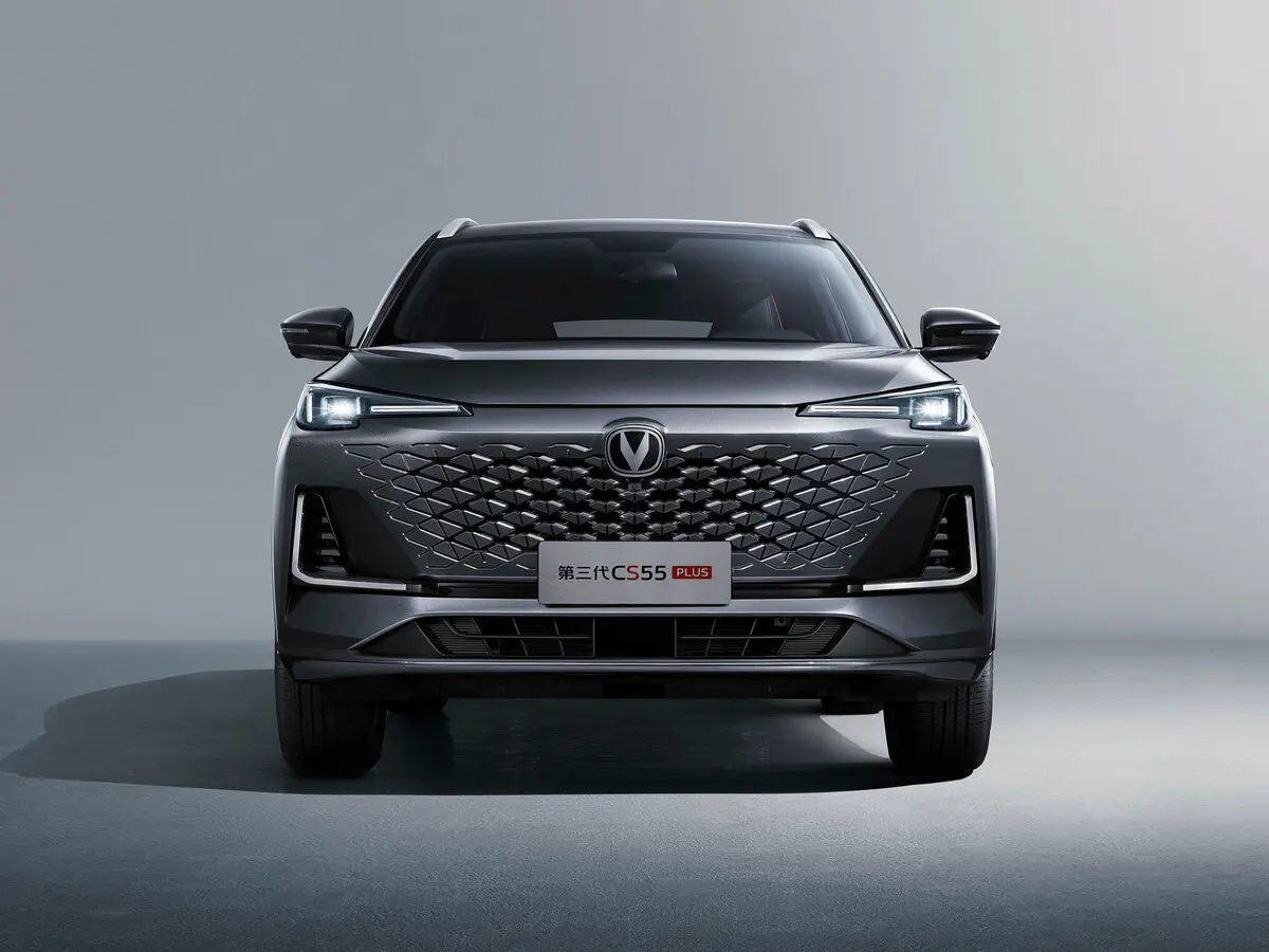 Changan CS55 Plus II Рестайлинг Внедорожник 5 дв. — photo 3