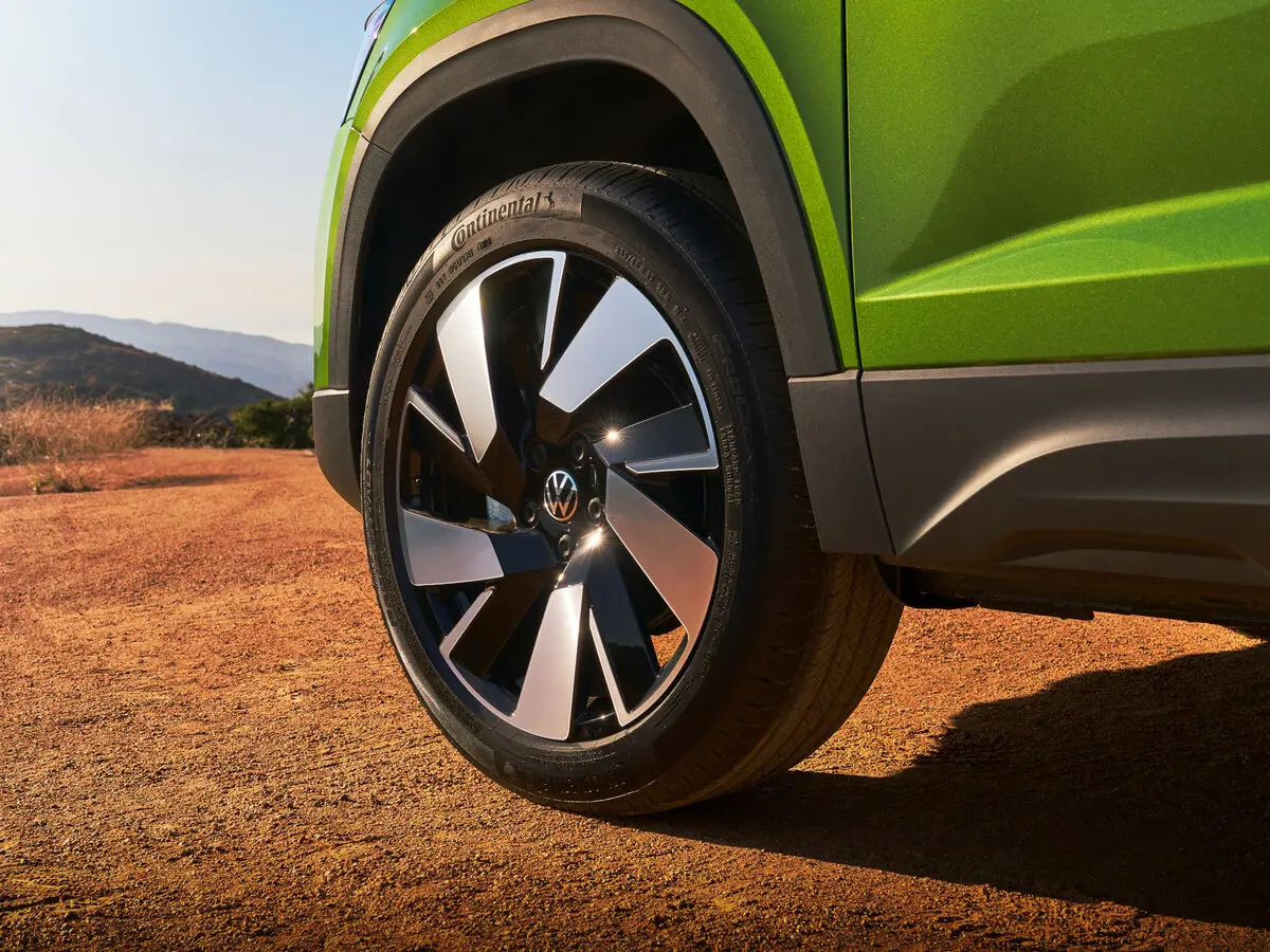 Volkswagen Taos I Рестайлинг Внедорожник 5 дв. — photo 15