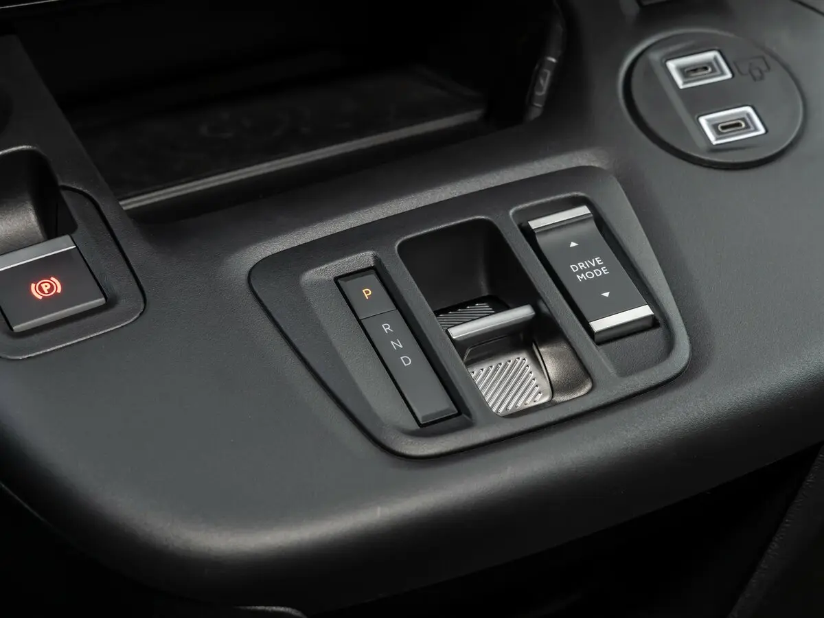 Citroen Berlingo III Рестайлинг Компактвэн — сүрөт 9