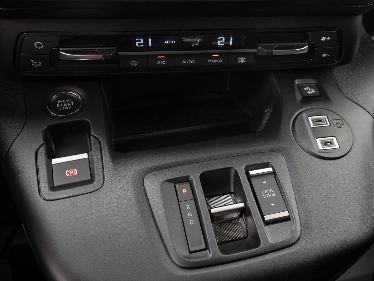 Citroen Berlingo III Рестайлинг Фургон — сүрөт 7