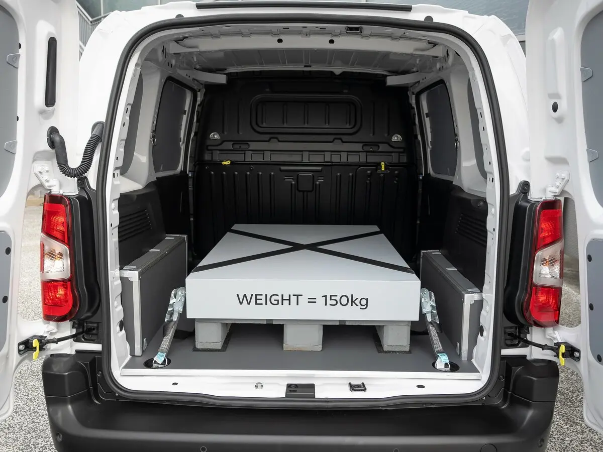 Citroen Berlingo III Рестайлинг Фургон — сүрөт 8