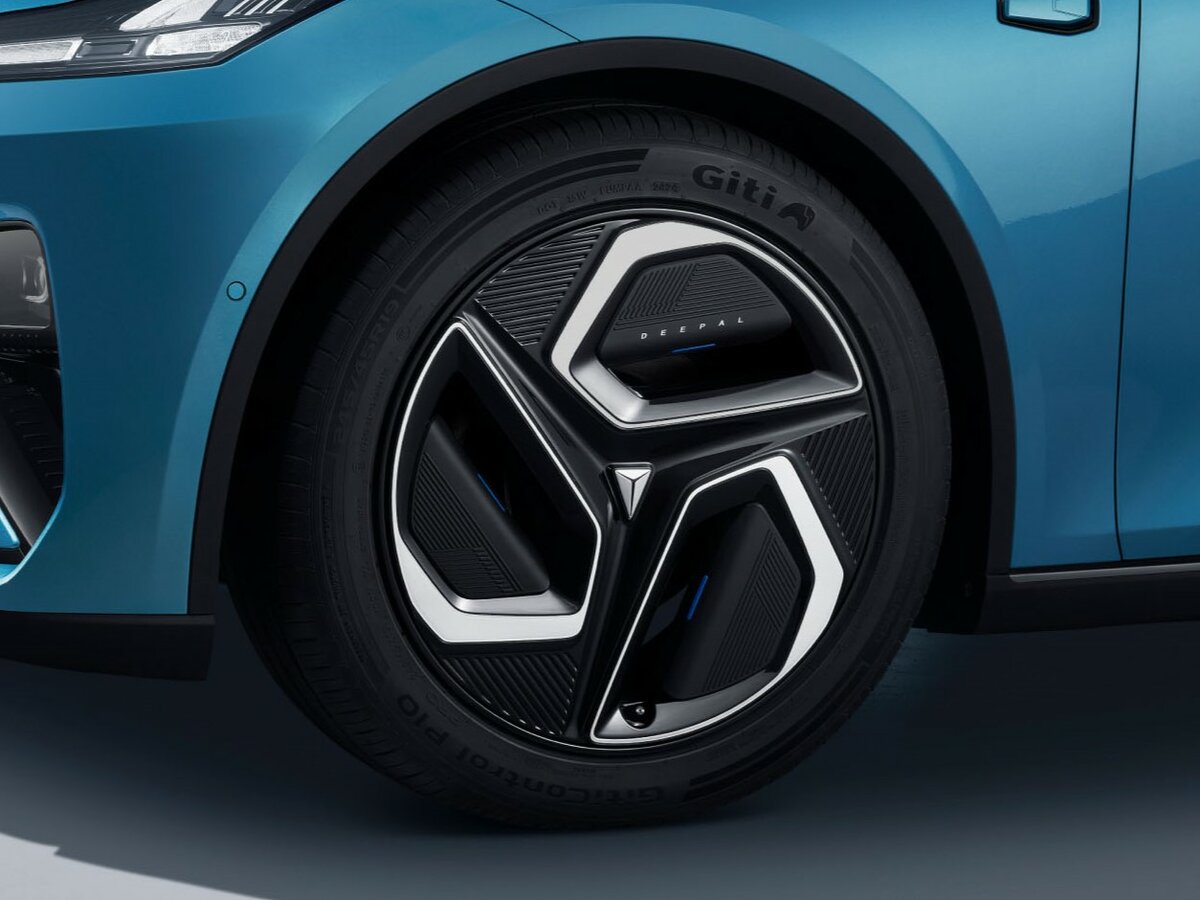 Changan Deepal L07 2024 – н.в. Лифтбек — фото 10