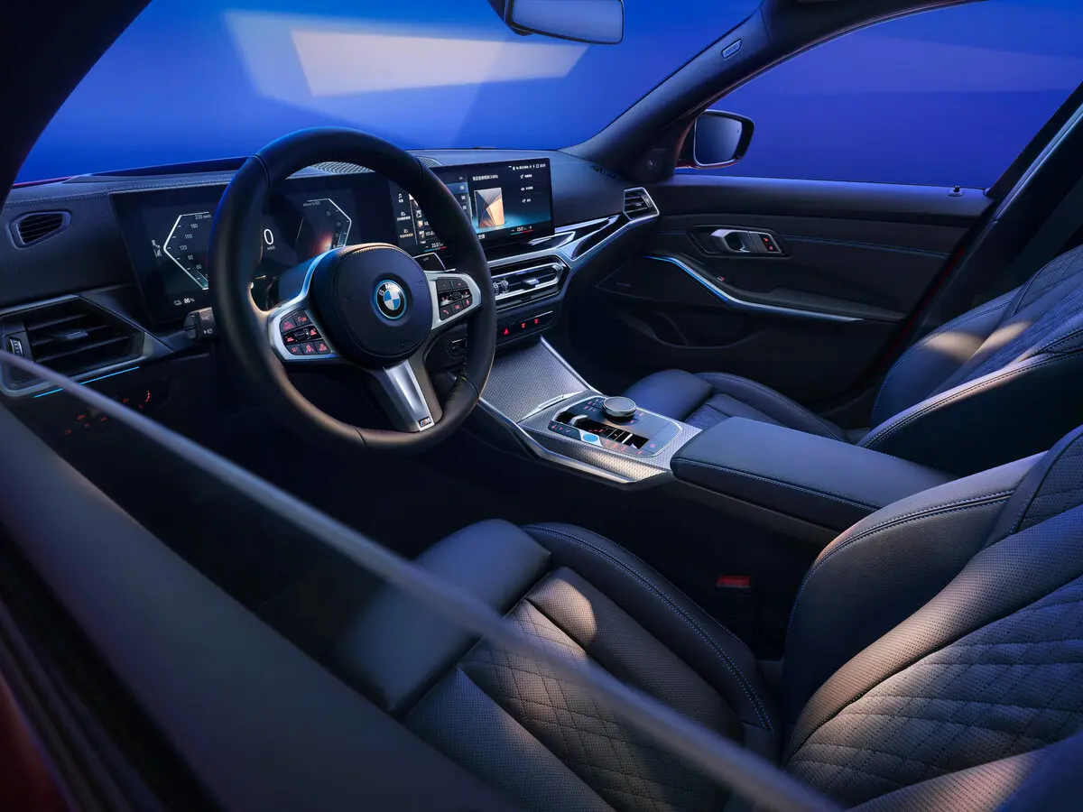 BMW i3 I (G28) Рестайлинг Седан — 照片 4