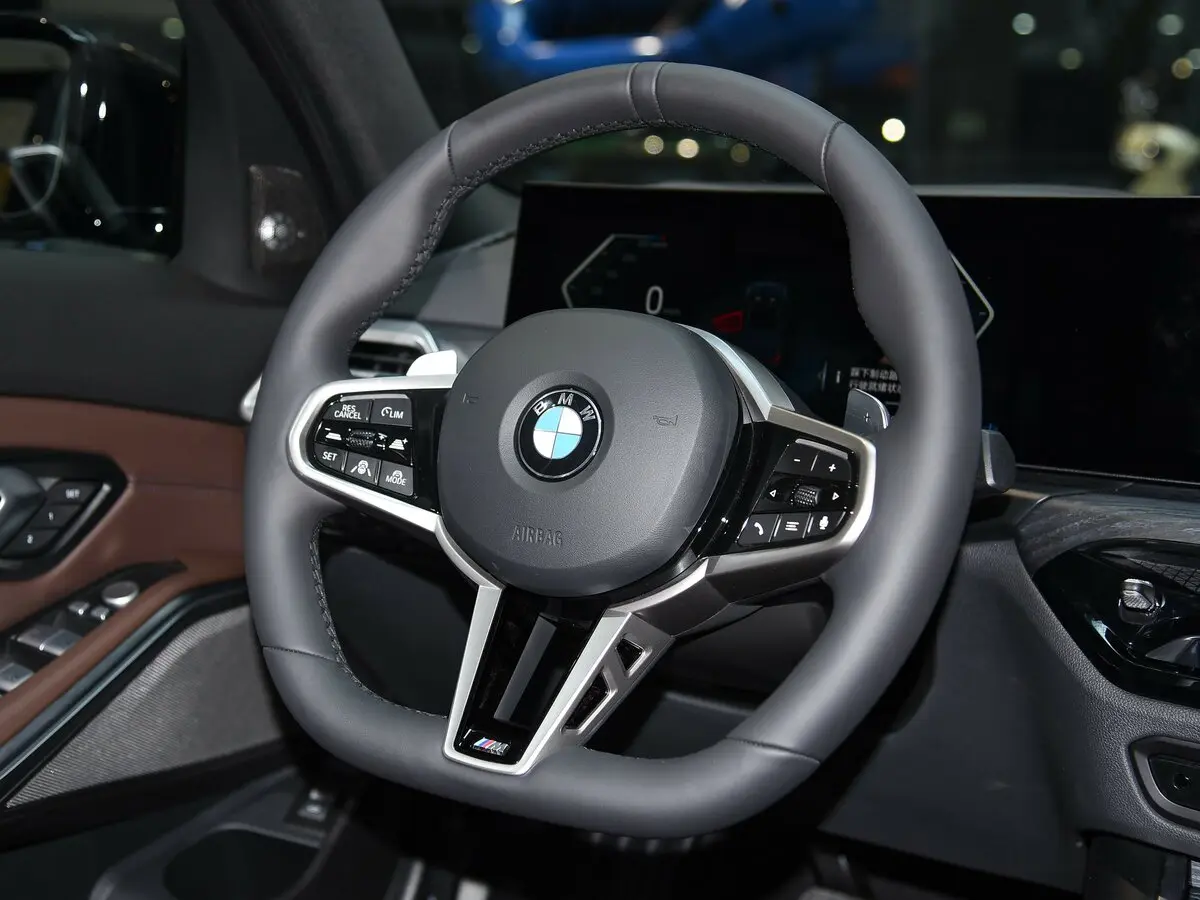 BMW 3 серии VII (G2x) Рестайлинг 2 Седан Long — сүрөт 6