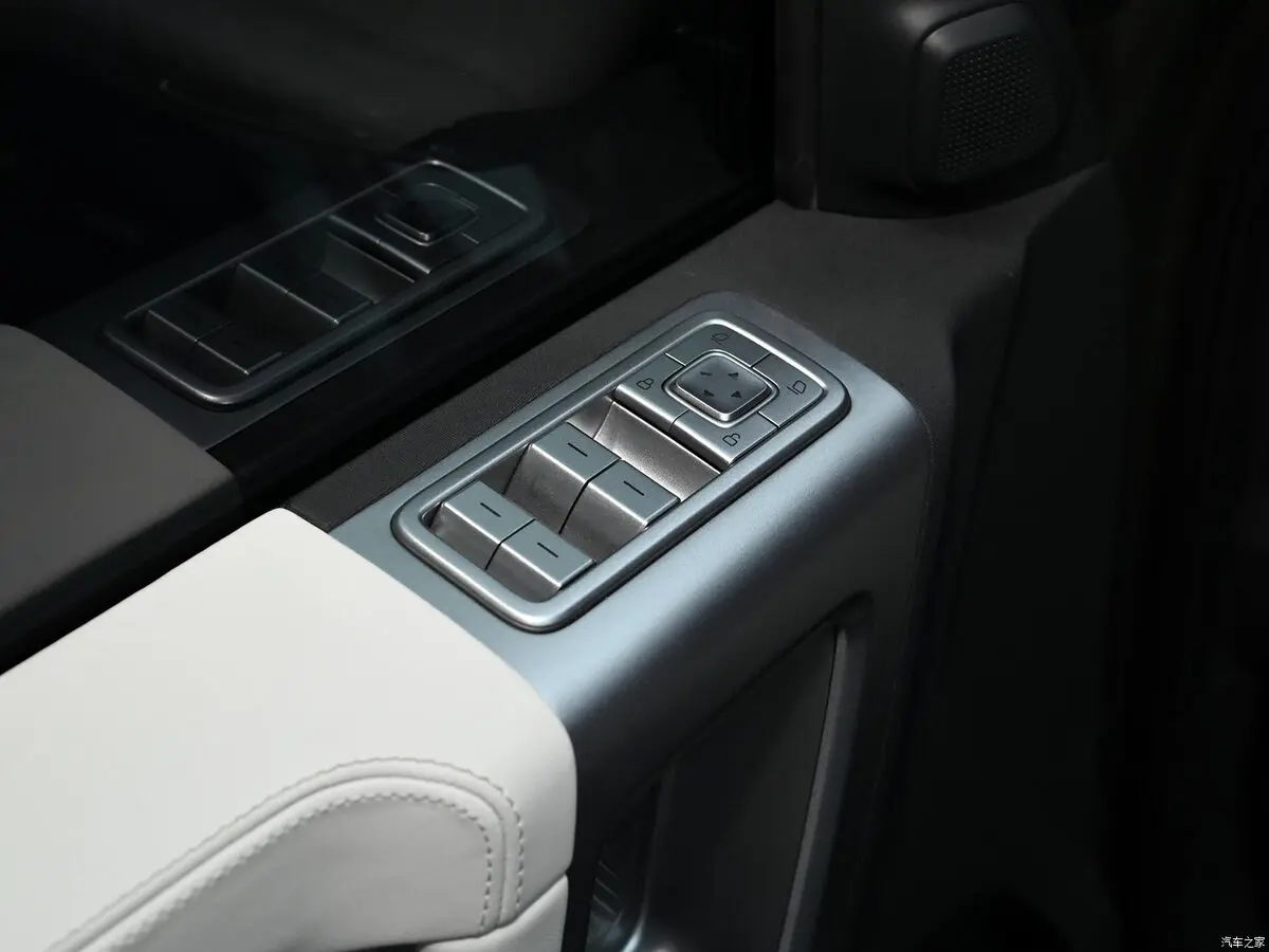 iCar V23 2024 – н.в. Внедорожник 5 дв. — сүрөт 8