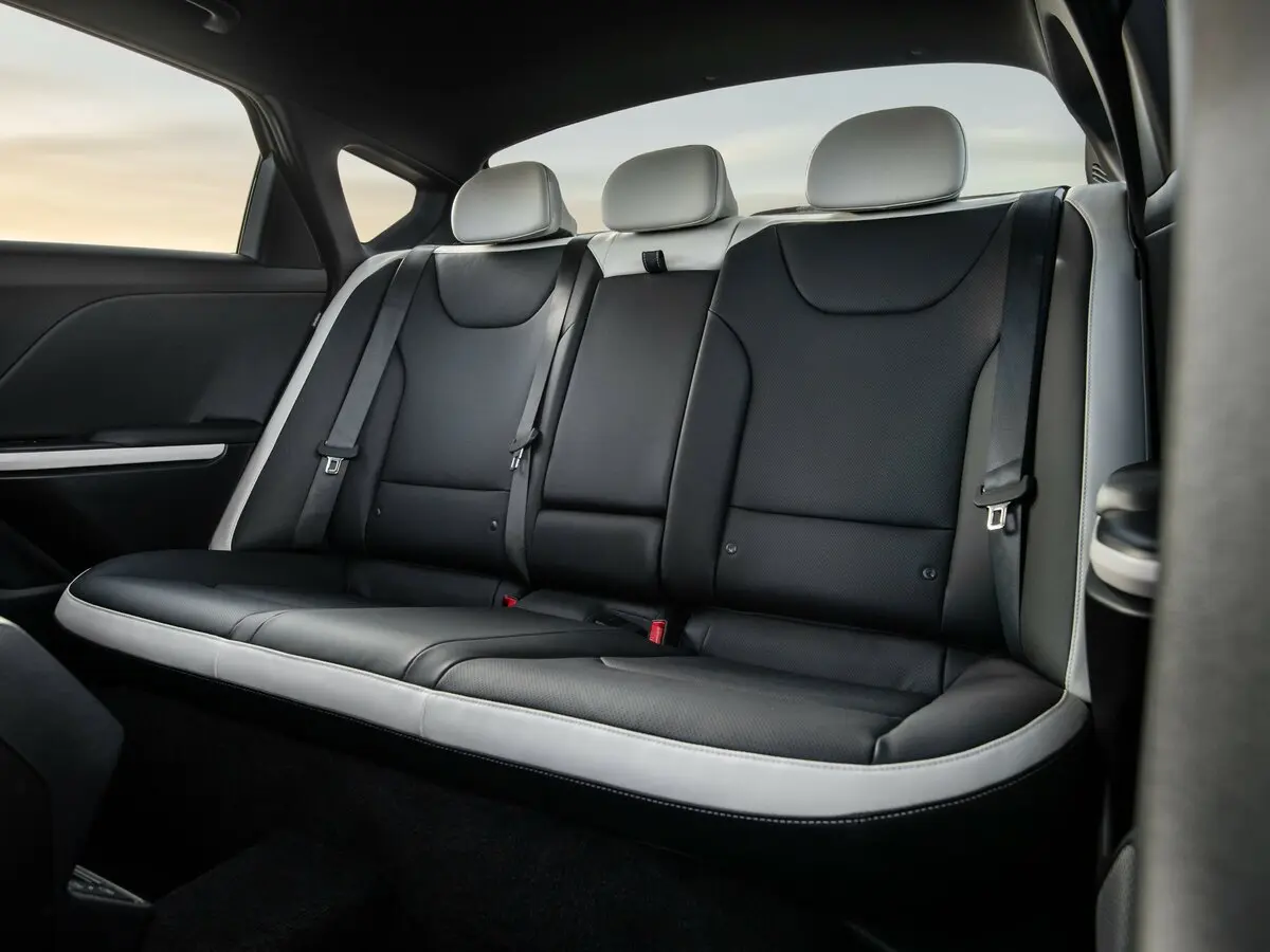 Kia K4 2024 – н.в. Седан — 照片 8