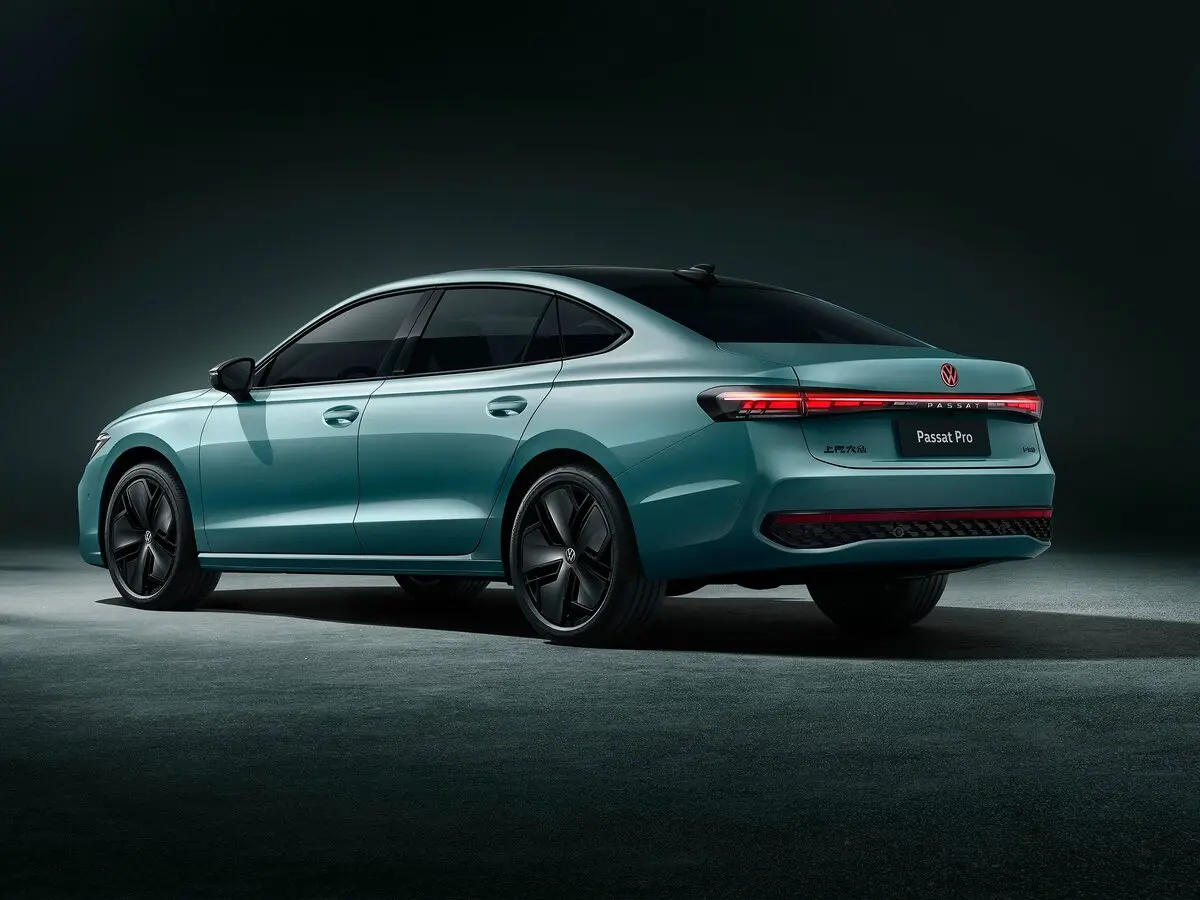 Volkswagen Passat (North America and China) Pro I Седан — сүрөт 5