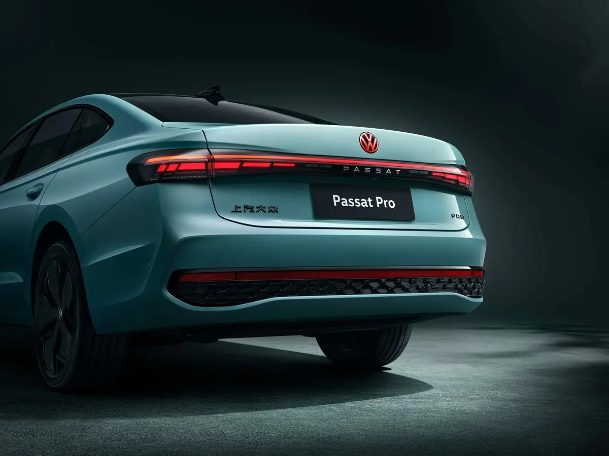 Volkswagen Passat (North America and China) Pro I Седан — сүрөт 12