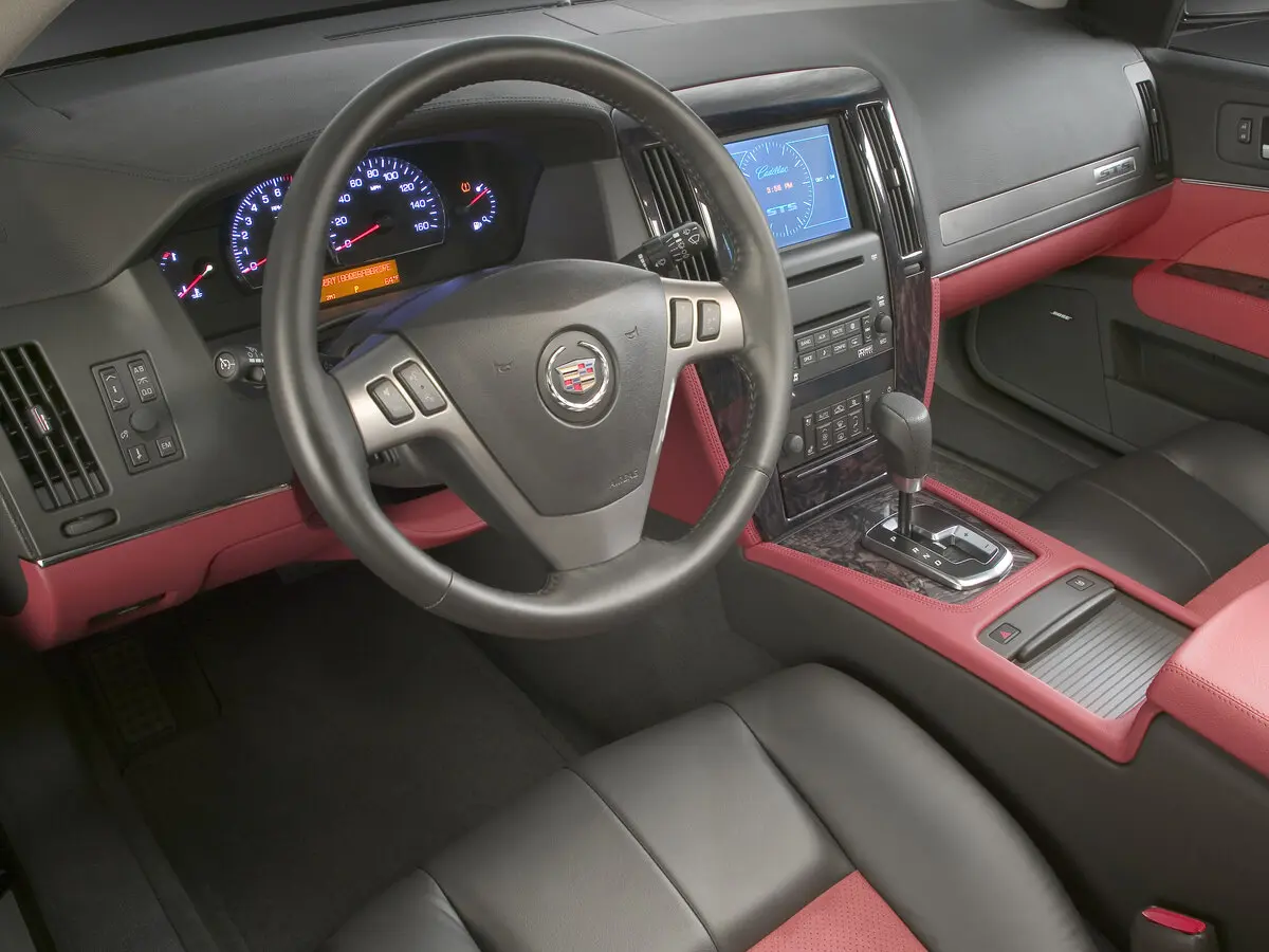 Cadillac STS-V I Седан — сүрөт 5