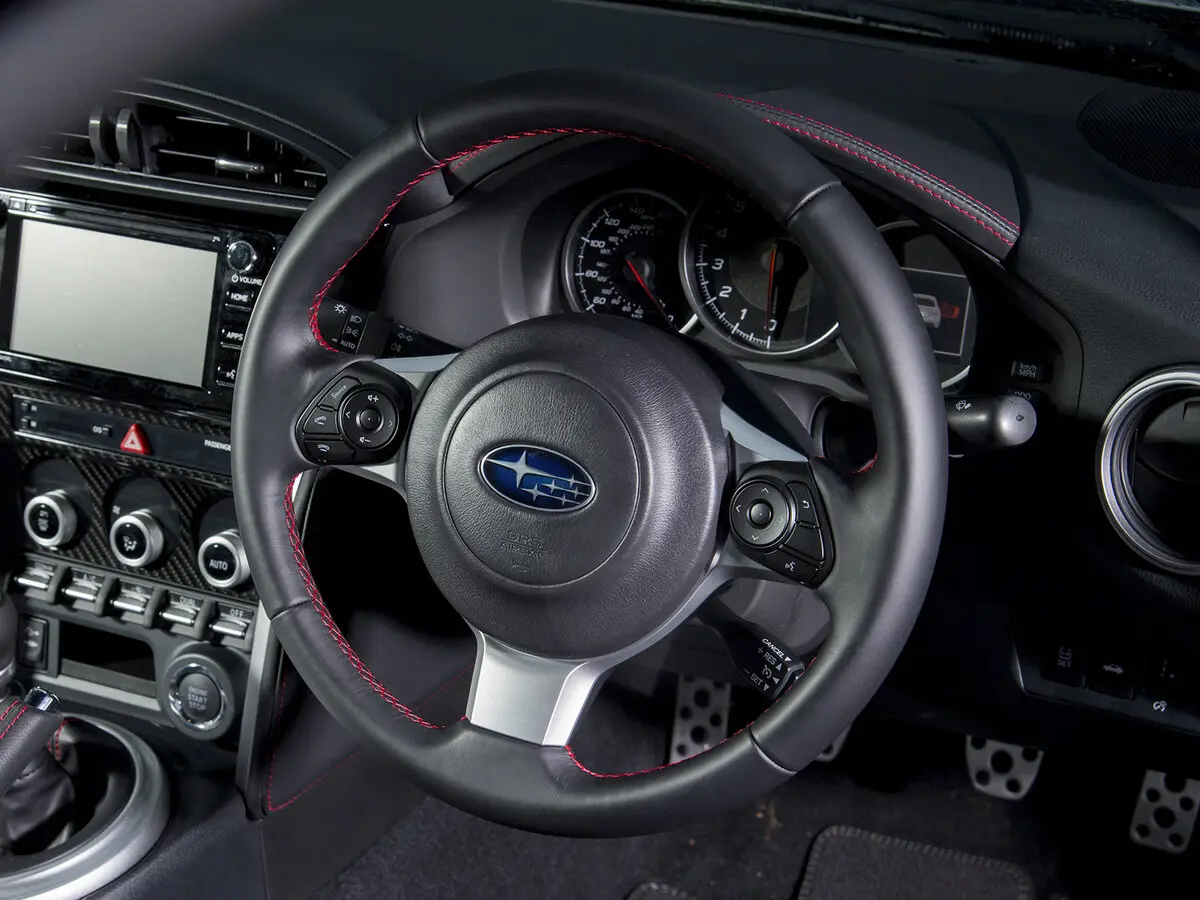Subaru BRZ I Рестайлинг Купе — фото 7