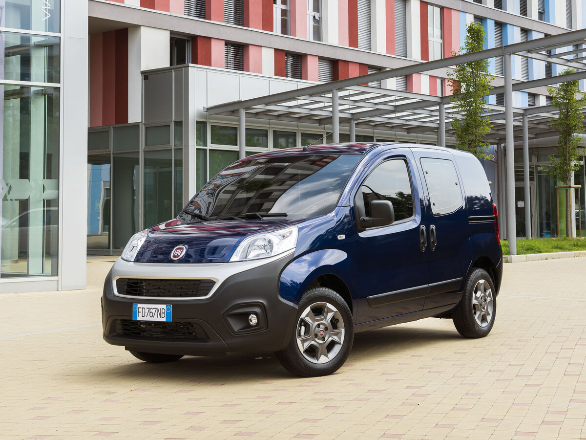 Fiat Fiorino III Рестайлинг Компактвэн — фото 2