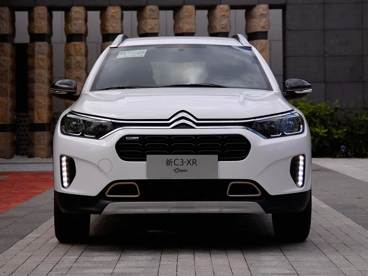 Citroen C3-XR I Рестайлинг Хэтчбек 5 дв. — сүрөт 3