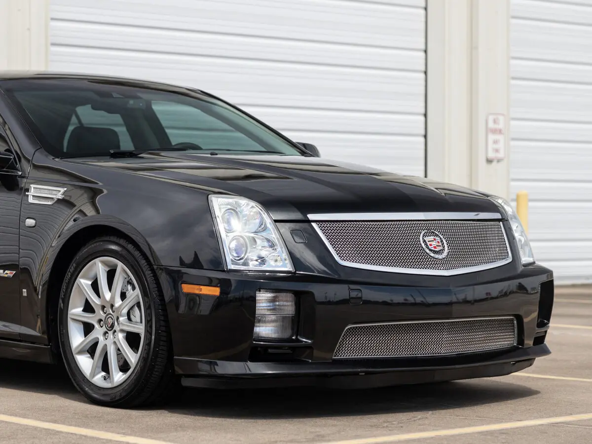 Cadillac STS-V I Рестайлинг Седан — сүрөт 15