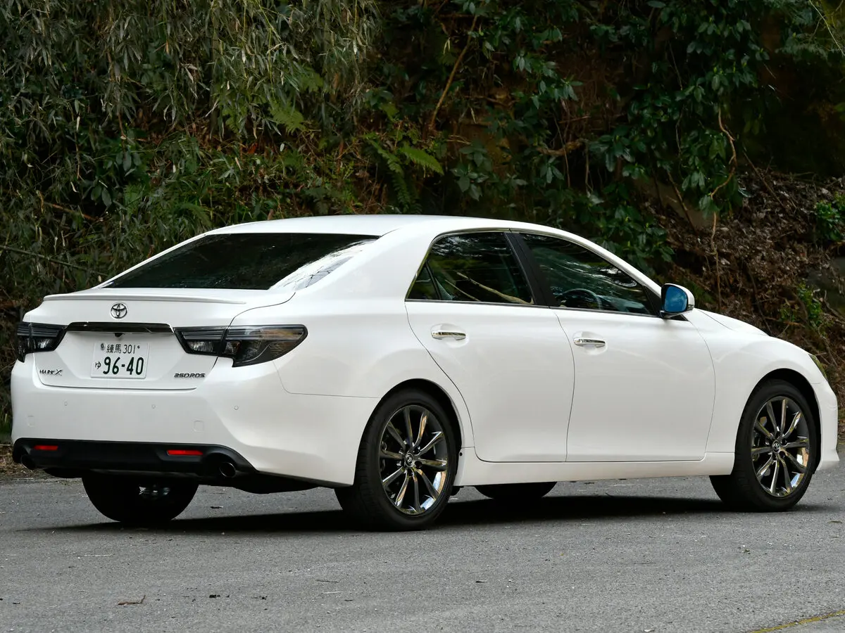 Toyota Mark X II Рестайлинг 2 Седан — фото 3