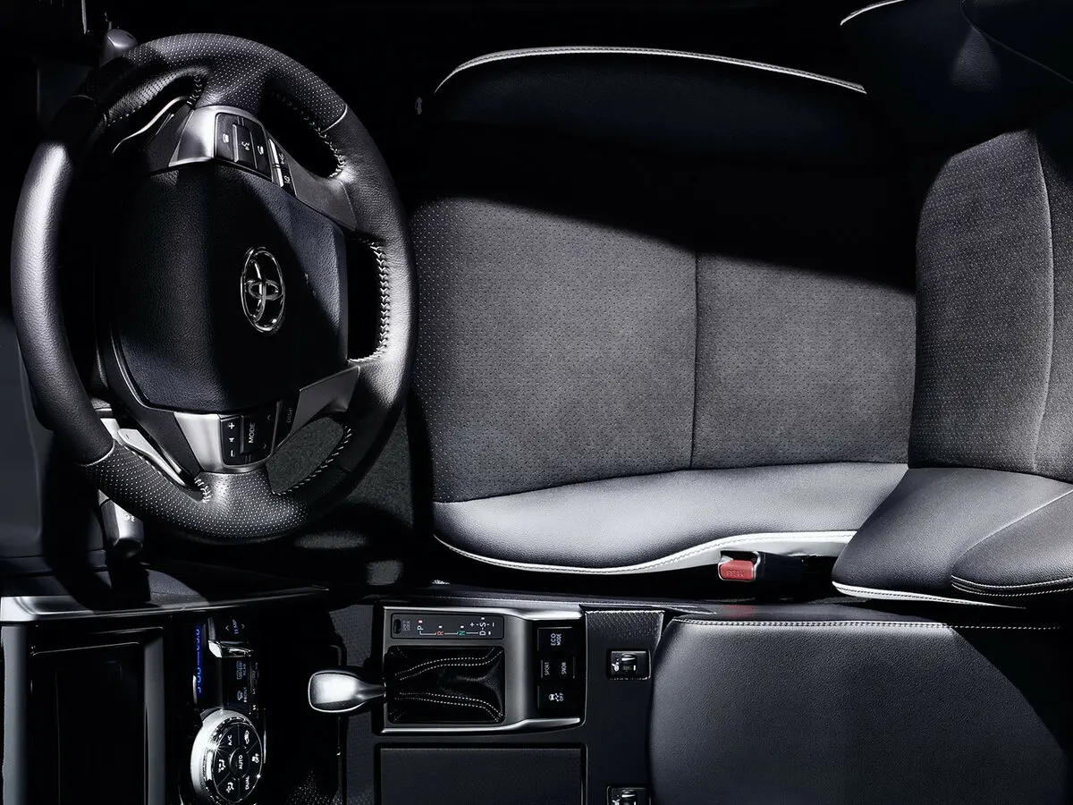 Toyota Mark X II Рестайлинг 2 Седан — фото 11