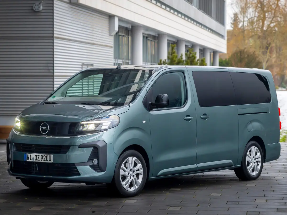Opel Zafira Life I Рестайлинг Минивэн XL