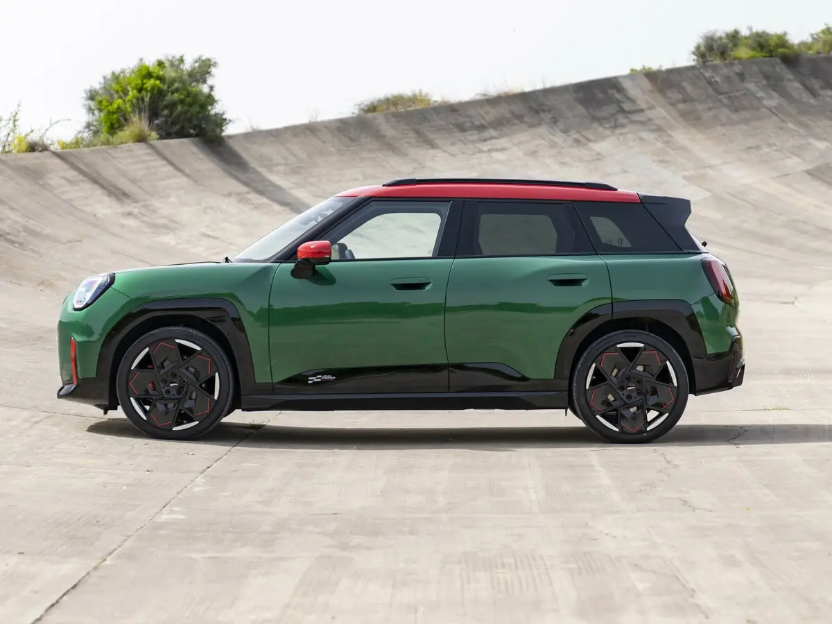 Mini Aceman 2024 – н.в. Внедорожник 5 дв. JCW — 照片 2