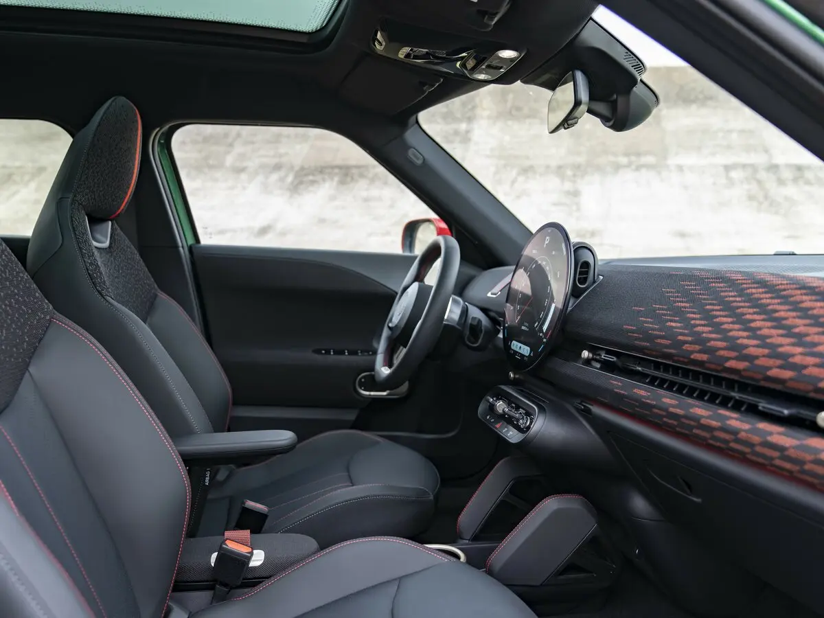Mini Aceman 2024 – н.в. Внедорожник 5 дв. JCW — 照片 7