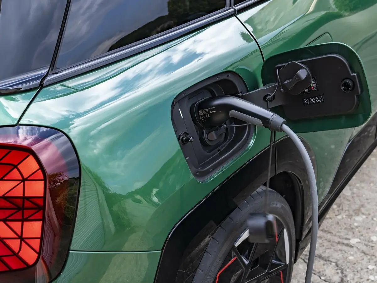 Mini Aceman 2024 – н.в. Внедорожник 5 дв. JCW — 照片 12