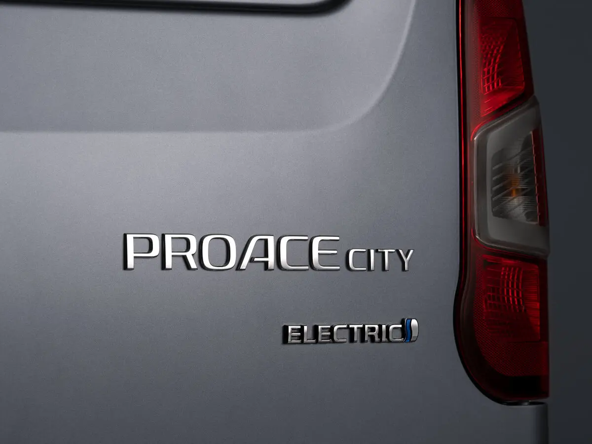 Toyota ProAce City I Рестайлинг Фургон L1 — сүрөт 13