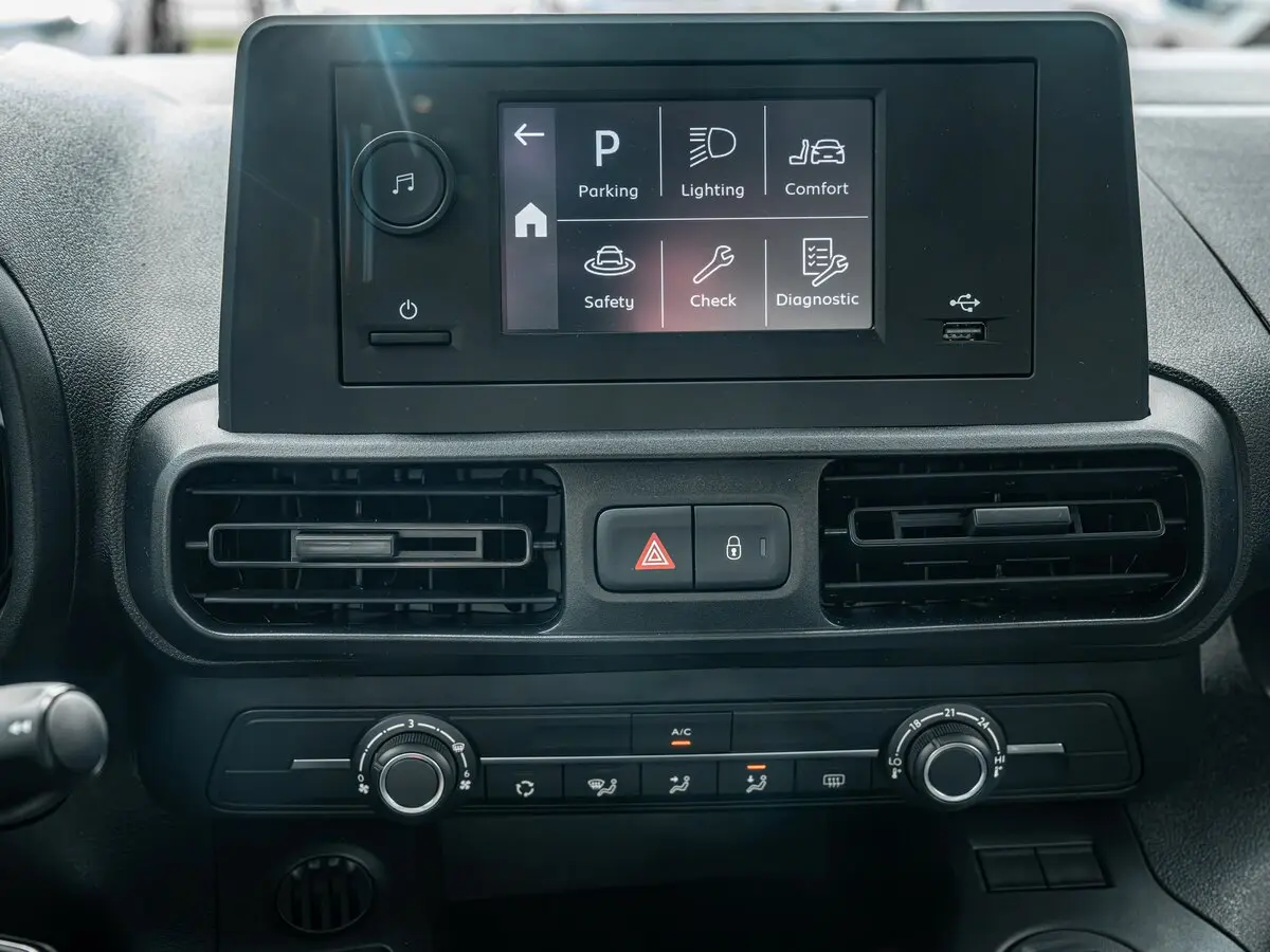 Toyota ProAce City I Рестайлинг Компактвэн Verso L2 — фото 9