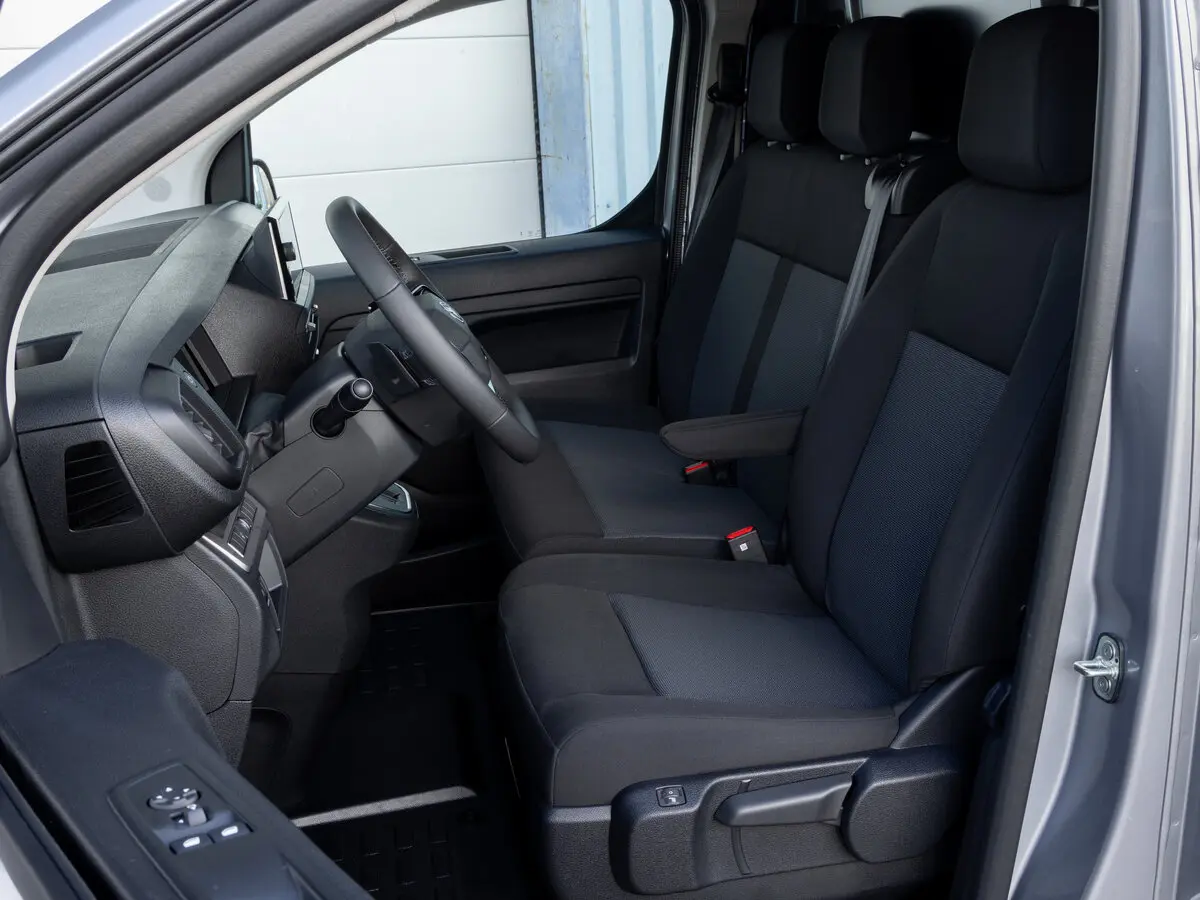 Toyota ProAce II Рестайлинг Фургон L1 — сүрөт 7