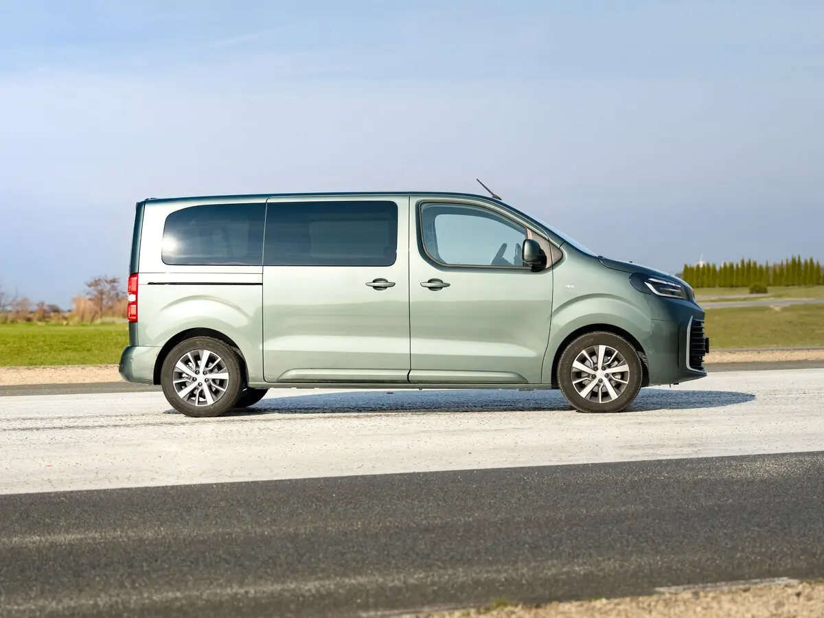 Toyota ProAce II Рестайлинг Минивэн Verso L1 — сүрөт 2