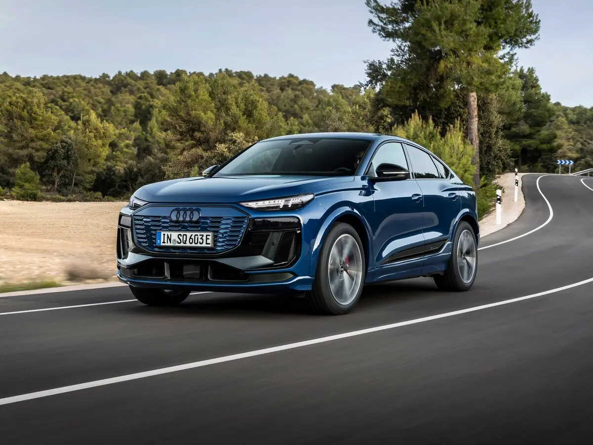 Audi SQ6 Sportback e-tron 2024 – н.в.