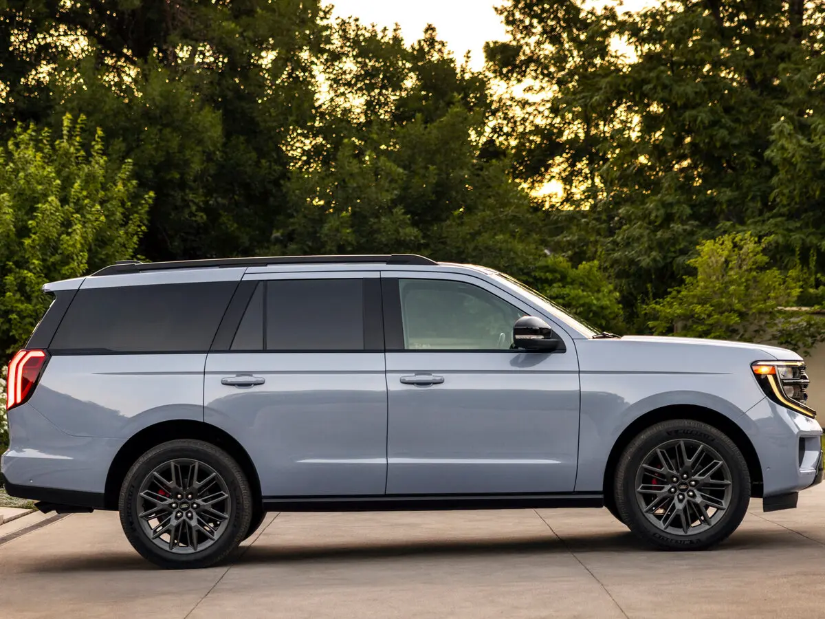 Ford Expedition V Внедорожник 5 дв. — сүрөт 3
