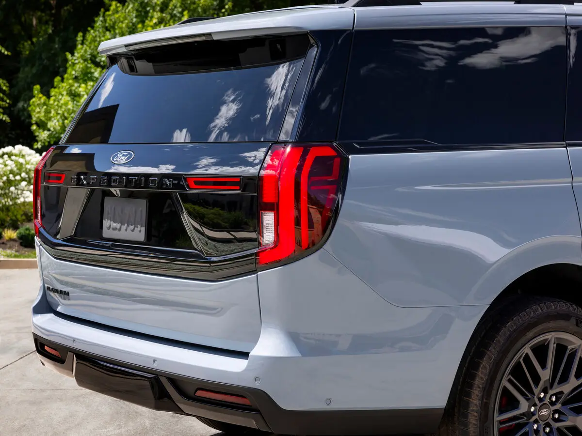 Ford Expedition V Внедорожник 5 дв. — сүрөт 6