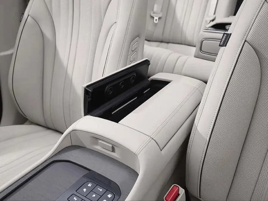 Kia K8 I Рестайлинг Седан — фото 8