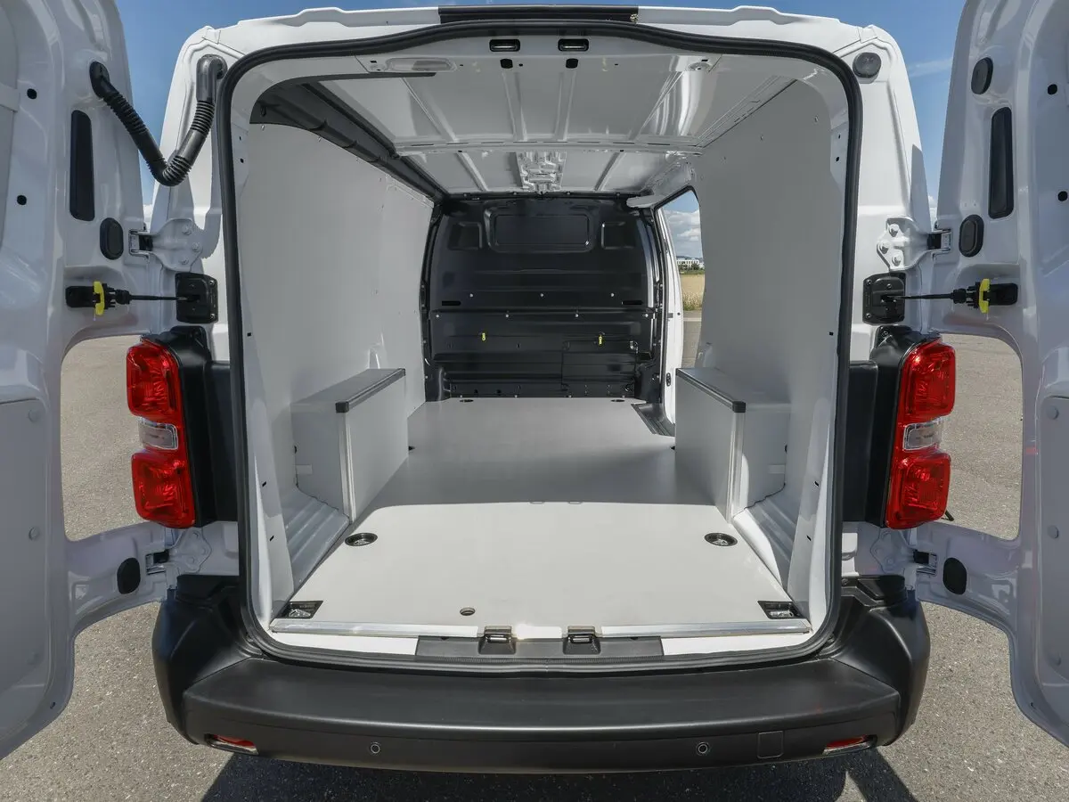 Opel Vivaro C Рестайлинг Фургон — сүрөт 8