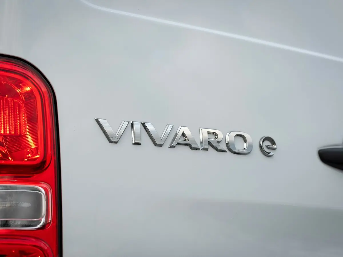 Opel Vivaro C Рестайлинг Фургон — сүрөт 9