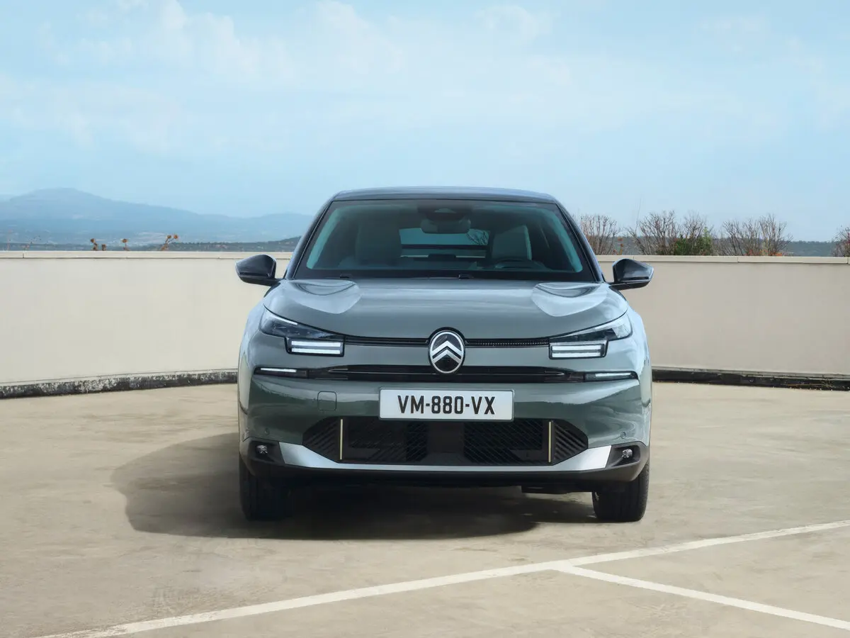 Citroen C4 III Рестайлинг Хэтчбек 5 дв. — сүрөт 3